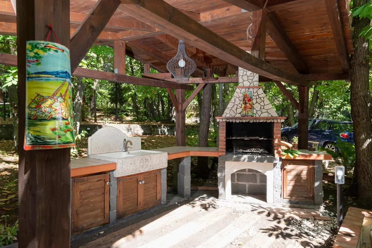 LN ETNA HOUSE-villa ad uso esclusivo Pedara Villa
