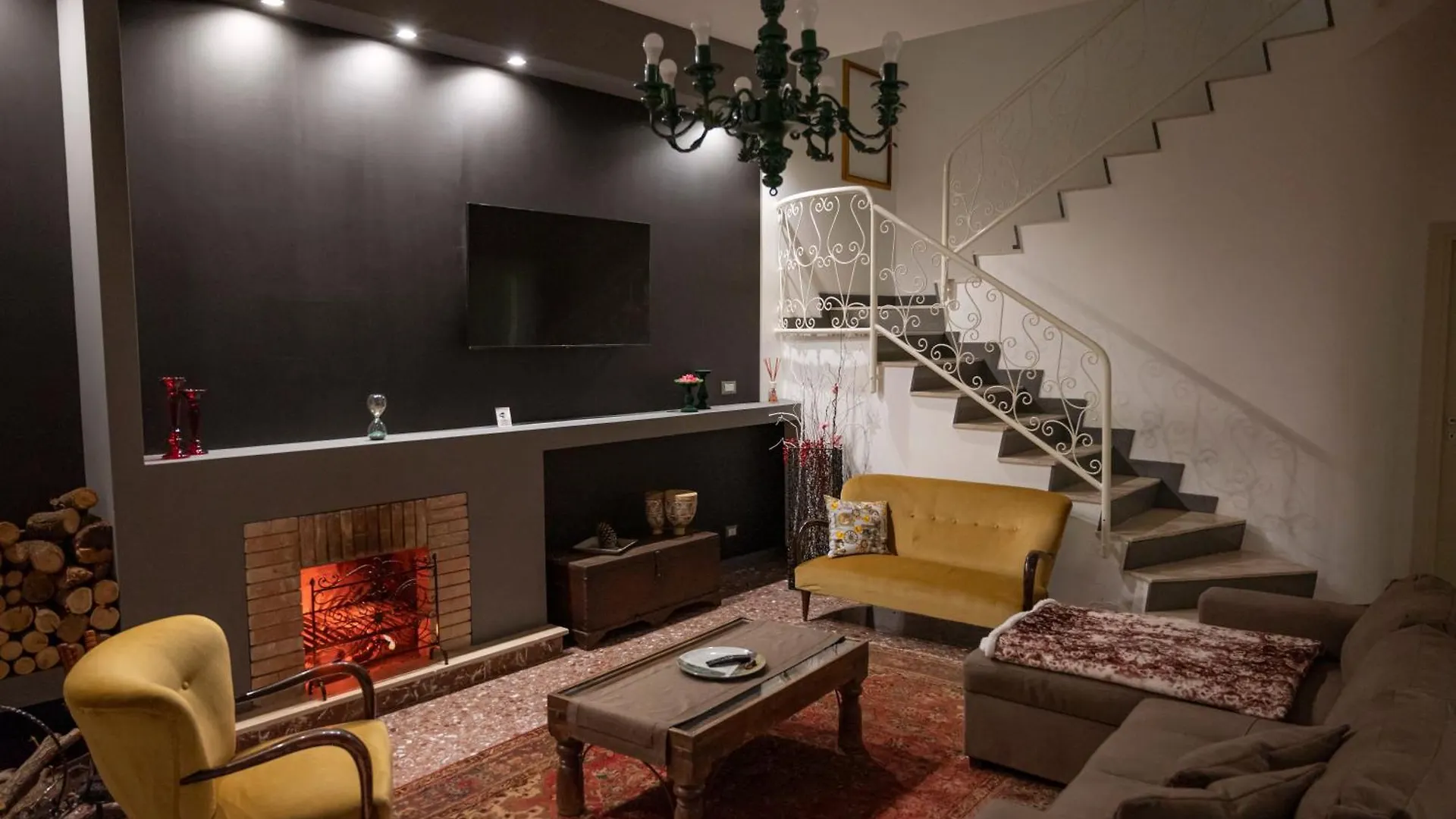 LN ETNA HOUSE-villa ad uso esclusivo Pedara 0*,  Italia